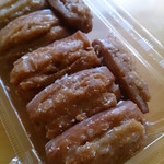 圓泉堂菓子店 - たっぷり入ってる（驚