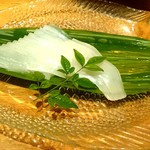 平山旅館 - 平山旅館 いかの刺身(器が綺麗ですね。) fromグリーンロール