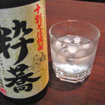 手打ちそば長幸 - ドリンク写真:ロック(粋蕎）ロックなのでそば焼酎の美味しさが分かります。