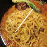 炎麻堂 - 麺は細麺