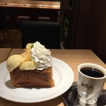 CAFE＆BAKERY MIYABI 橋本店 - 