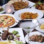 バー レッドローズ - 常時50品を超える季節の料理