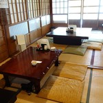 十割そば 天宏 - 2016年5月　畳の上でのんびりしましょう(´▽｀)