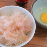 侍.うどん - 血合抜き特選カツオを使用した鰹と卵かけご飯　２９０円