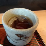 錦寿司 - 氷一杯の麦茶