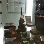 JEAN-PAUL HEVIN - 外観