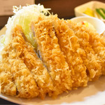 成蔵 - 霧降高原豚上ロースかつ定食