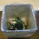 逞案寮 根上 - ほうれん草のおひたしですが・・・