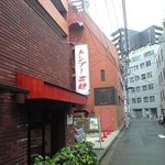 トンプー菜麺 - 神保町よりも小川町からの方が近いと思う