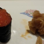 鮨処 音羽別館 - 明太子軍艦巻き