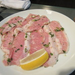 焼肉くだら - さあここから焼肉タイム、最初はトントロからスタートです。
