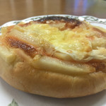 青谷ベーカリー - ハムチーズ