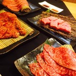 Daikanyama Sumibiyakiniku Sarugaku - 赤身肉各種