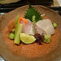 帰燕 - 鯛の煮こごり、カンパチとヒラメのお造り