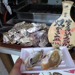 宮島サービスエリア（下り）スナックコーナー - 焼き牡蠣