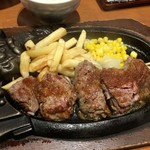 ブロンコビリー - 「やわらかカットステーキ 200g」（1058円）