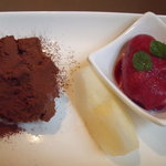 ガリエニ - 10.9.24　ランチ　お任せ　自家製デザート盛り合わせ