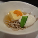 グランドホテル浜松 - 玉子豆腐ととろろ蕎麦