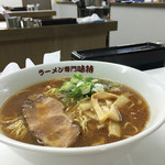  味特 - 2016/07 醤油ラーメン700円