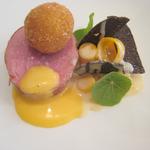 シック プッテートル - 仔牛、黒トリュフ　ペシャメルソース