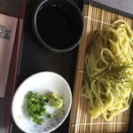 蔵屋鳴沢 - 茶うどん！なぜか写真が横にむく…