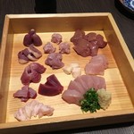 熊の焼鳥106 - 刺身１２種盛