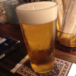 Sunakku Sumire - ビールはプレモルです。