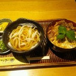 みよし - 週替り丼と小うどん