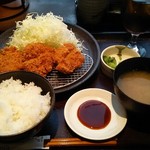 Tonkatsuwakou - 一口ヒレカツ定食