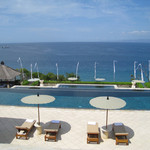 Amankila - バリのライステラス（棚田）を似せたメインの３段プール