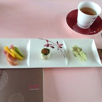 広東料理 センス - 前菜、ピクルスなど。