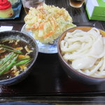 肉汁うどん（小）