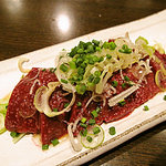 炭火焼肉 六本木 隆 - レバ刺し