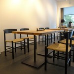カフェ 倶利 - 店内