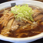 烈火 - 四種の魚介醤油ラーメン  750円