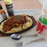 食事処 幸 - かつミートスパゲティ　大盛り　ドリンク付　680円+100円