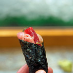 寿司栄 - 【にぎり】かましたトロに、中トロ、赤身、いぶりがっこの鉄火巻き