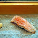 寿司栄 - 【にぎり】銚子のキンメの炙り