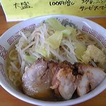 Ｇ系ラーメン 豚壱家　 - 小豚+ニンニク増し