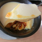 餐粉の励 - この自家製プリンがとんでもなく、下手なスイーツ店の10倍は美味いんだ!!!!!