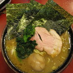 家系総本山 ラーメン 吉村家 - 