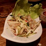 旨い魚とバリメシ 南風 - ミミガーのエスニック和え