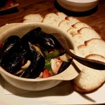 旨い魚とバリメシ 南風 町田店 - アフィージョ