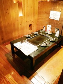 Okonomiyaki & Teppanyaki Nakanaka - 当店で人気の掘りごたつ席！！予約でお早めにおさえましょう！！