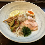 麺座 かたぶつ - 2016年7月
      100食限定
      EDAMA麺