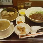 龍口酒家 - ジャージャー麺セット＋スッポンスープ1890円