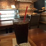 エディーズ・ブレッドカフェ - ▪️モーニング利用
パニーニセット450円
ドリンクはアイスコーヒーです。
