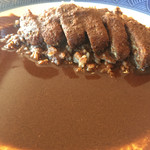 辛口カレーの嵯峨 - サラサラでザラザラなルー