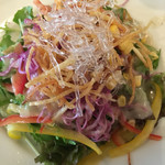 La Zucca di napoli - salad ☆ 酸味の効いたドレッシングが合います
      たっぷりのサラダ 身体にイイ