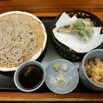 【2016.7.15(金)】Ａランチ(そば＋天ぷら＋炊き込み御飯)980円